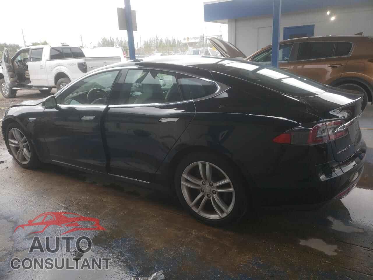 TESLA MODEL S 2016 - 5YJSA1E27GF124669