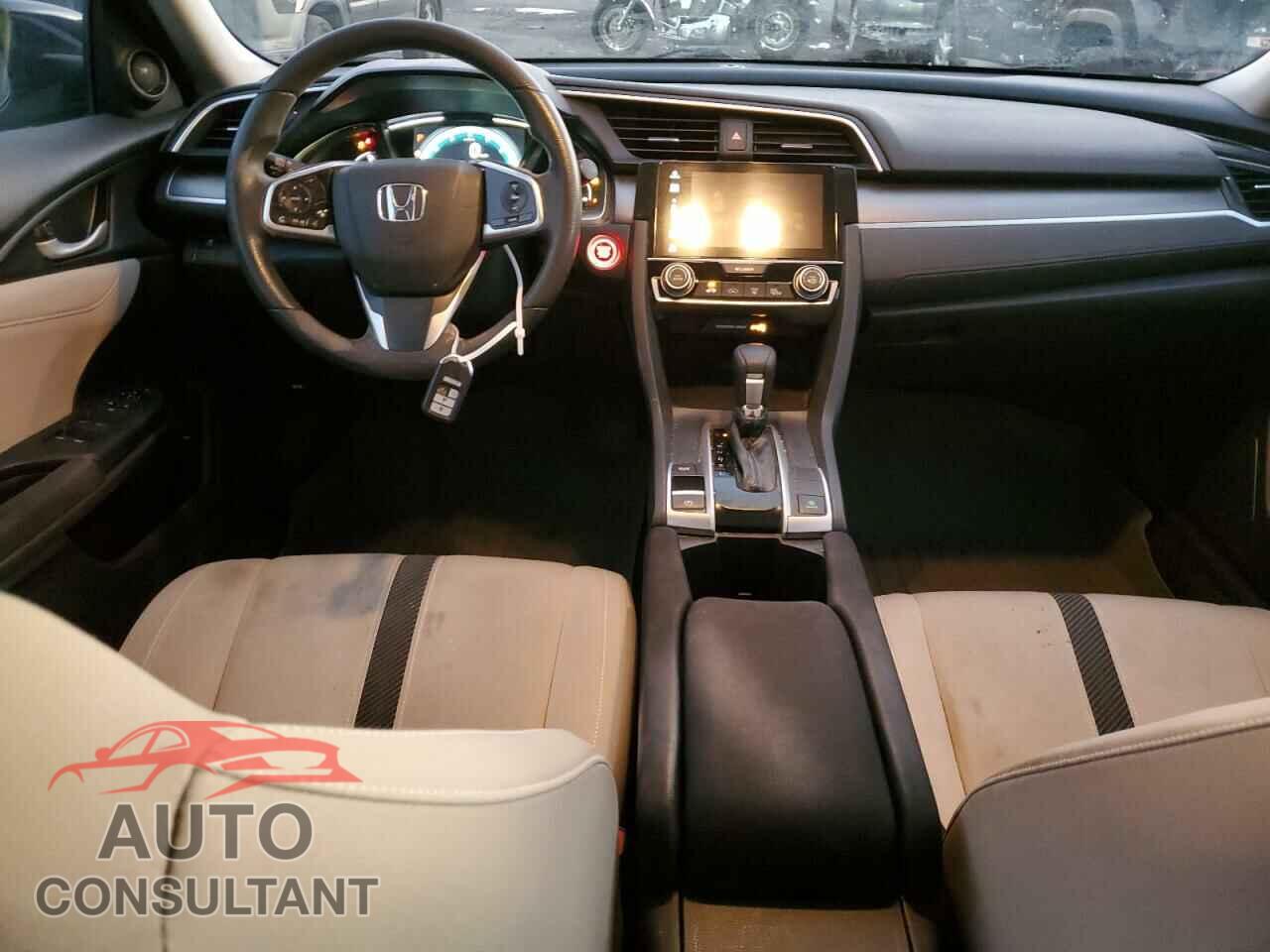 HONDA CIVIC 2017 - 19XFC2F79HE204607