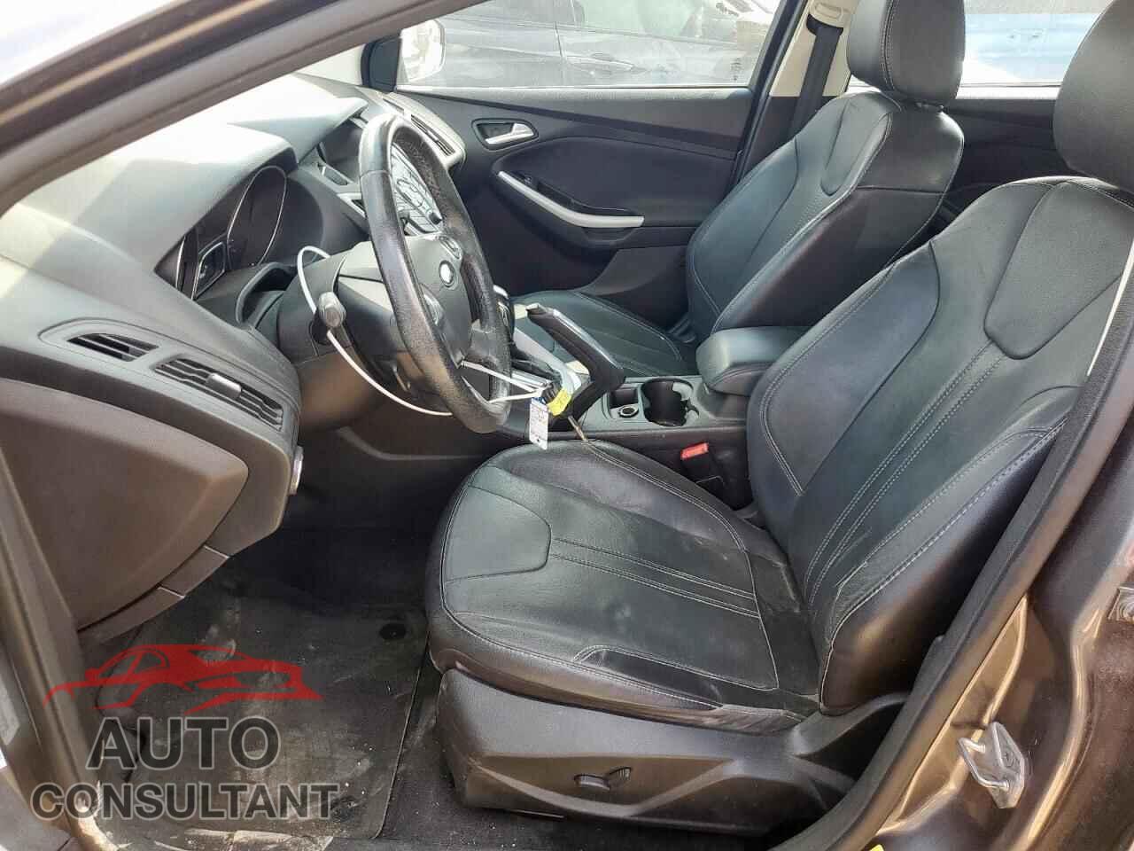 FORD FOCUS 2014 - 1FADP3F22EL183601