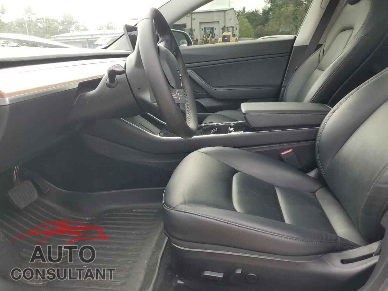 TESLA MODEL 3 2020 - 5YJ3E1EBXLF800969