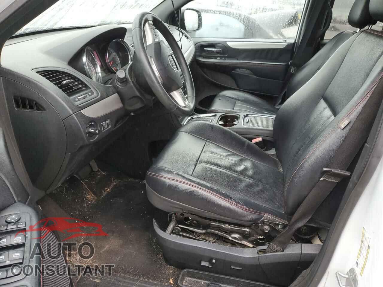 DODGE CARAVAN 2015 - 2C4RDGEG1FR641165