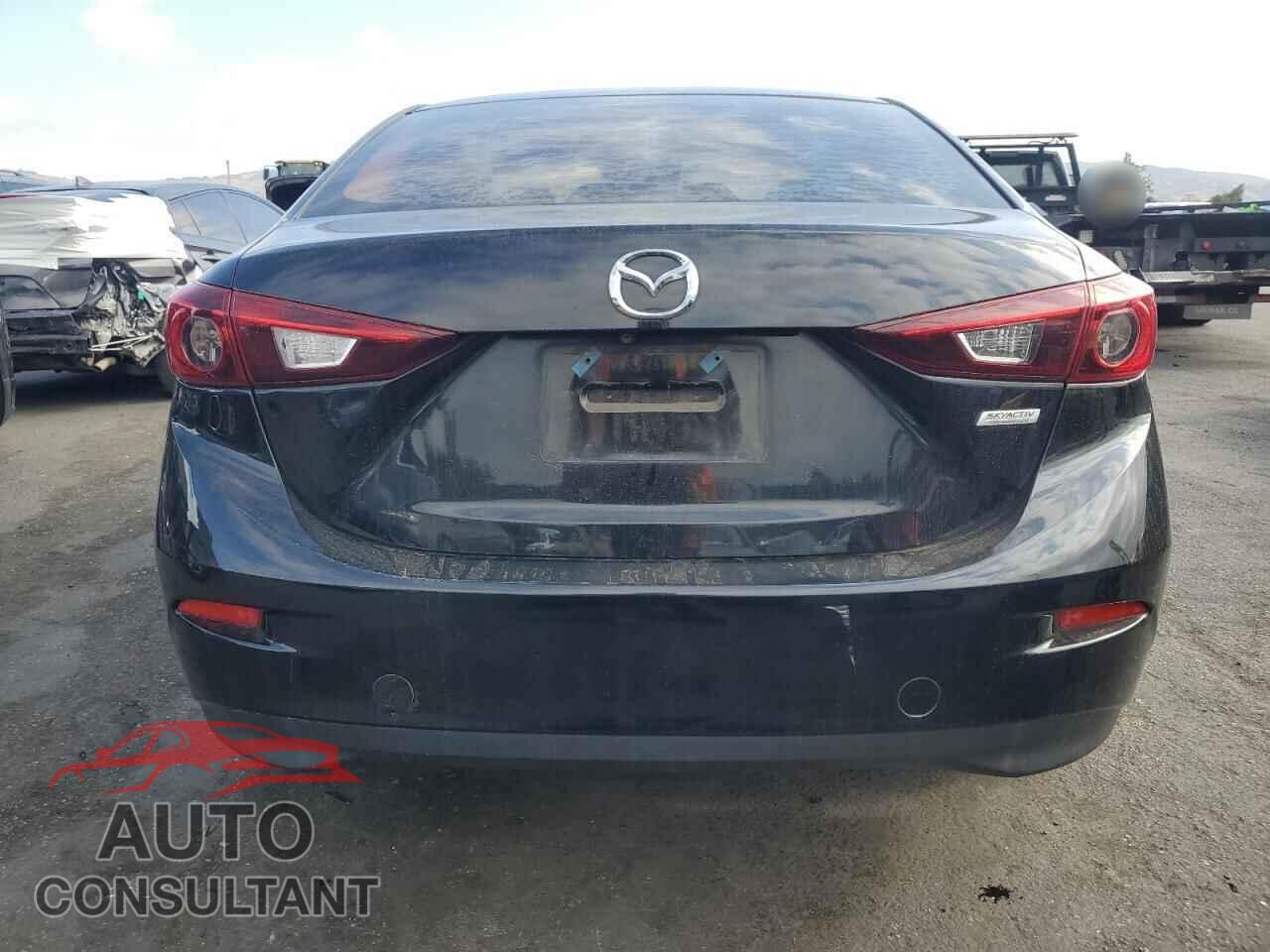 MAZDA 3 2017 - 3MZBN1U78HM112848