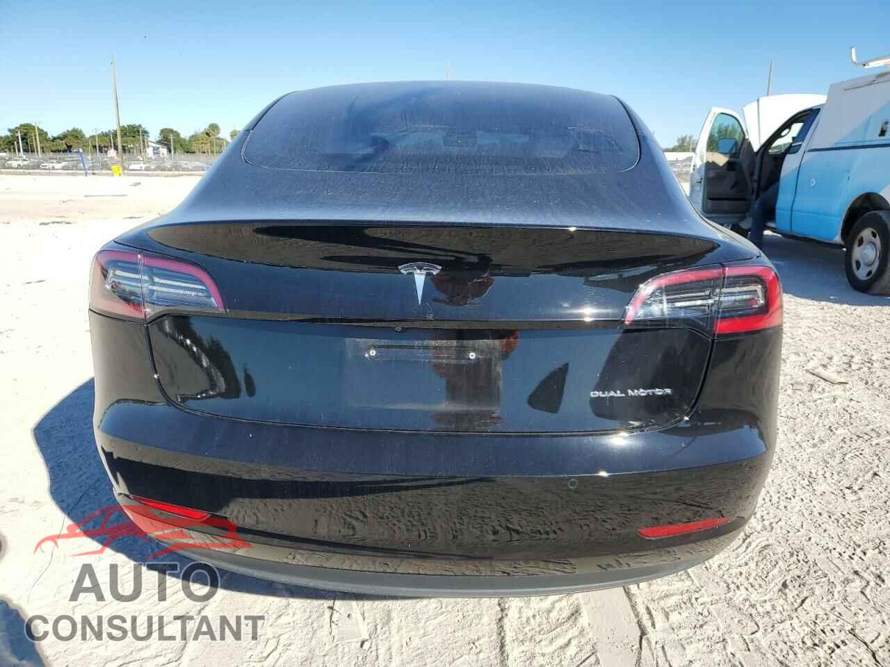 TESLA MODEL 3 2020 - 5YJ3E1EB5LF622372
