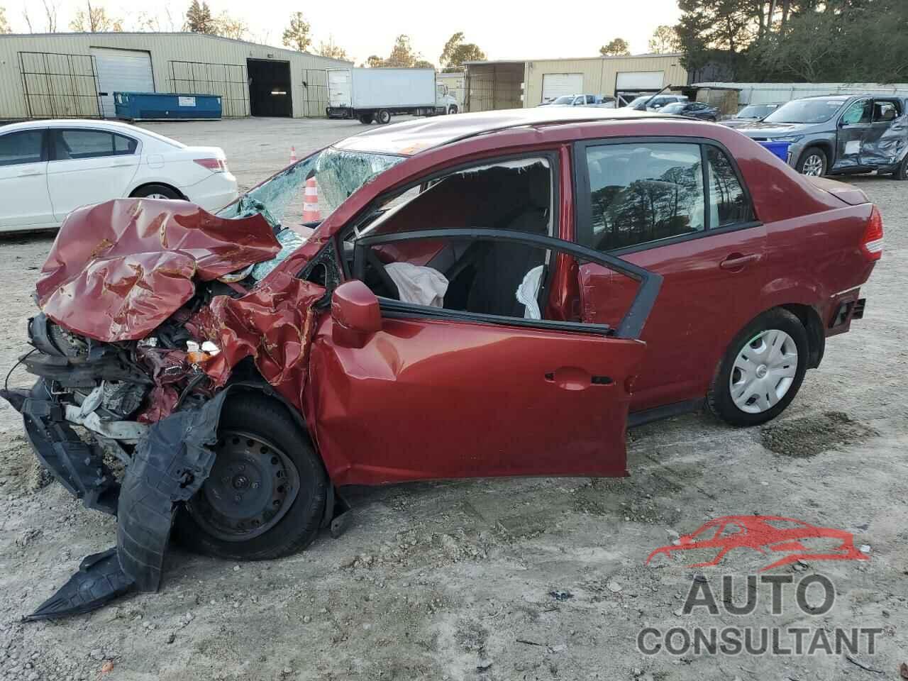 NISSAN VERSA 2010 - 3N1BC1AP5AL383667