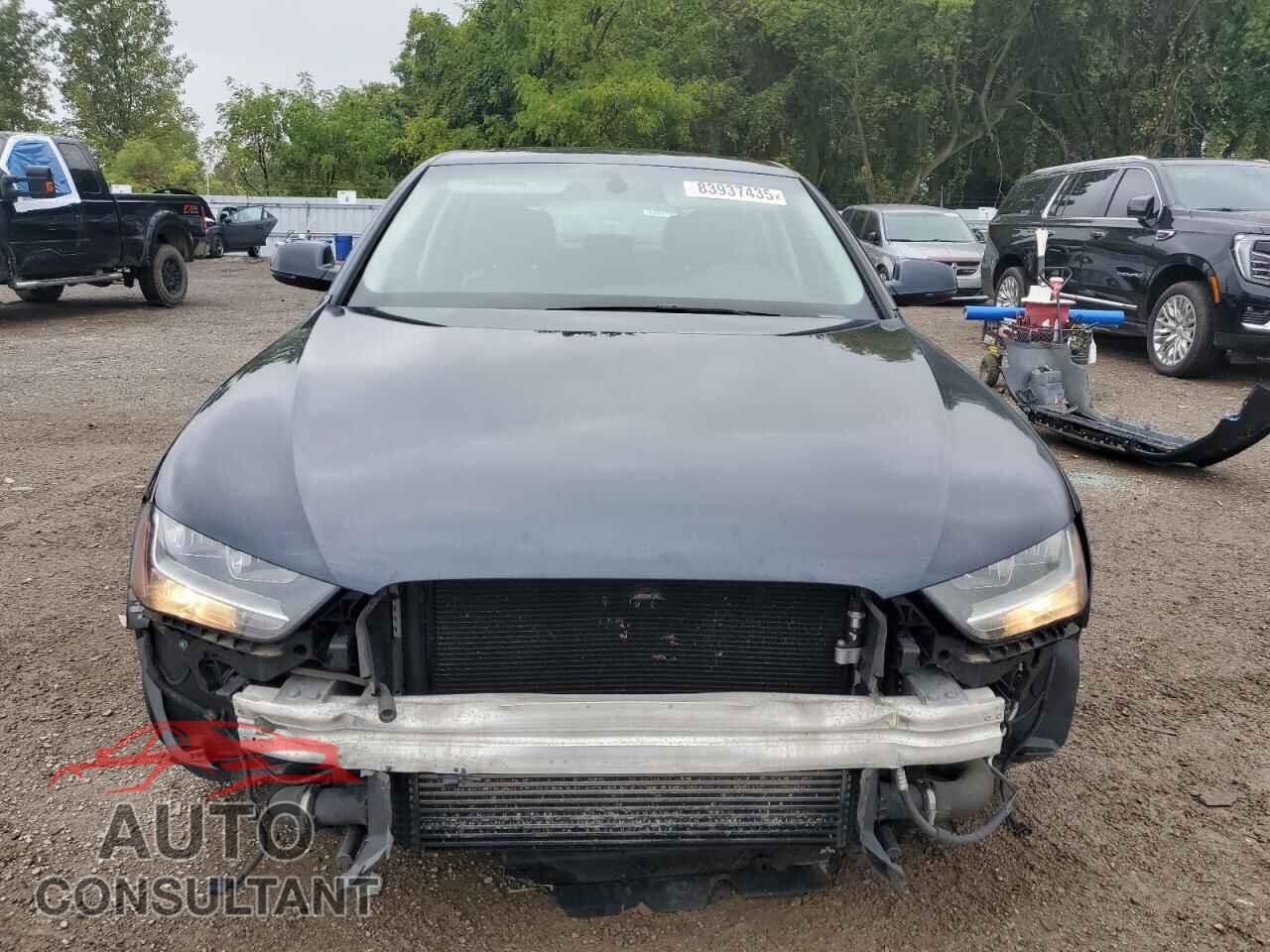 AUDI A4 2013 - WAUAFCFL7DN045271