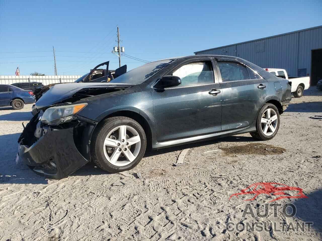 TOYOTA CAMRY 2014 - 4T1BF1FK8EU431378