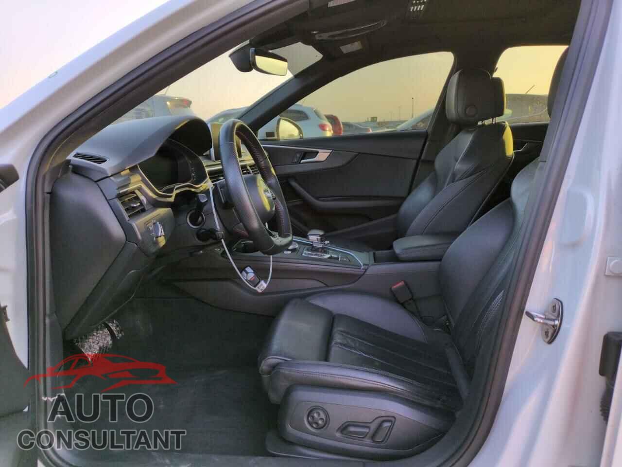 AUDI A4 2017 - WAUENAF45HA167805