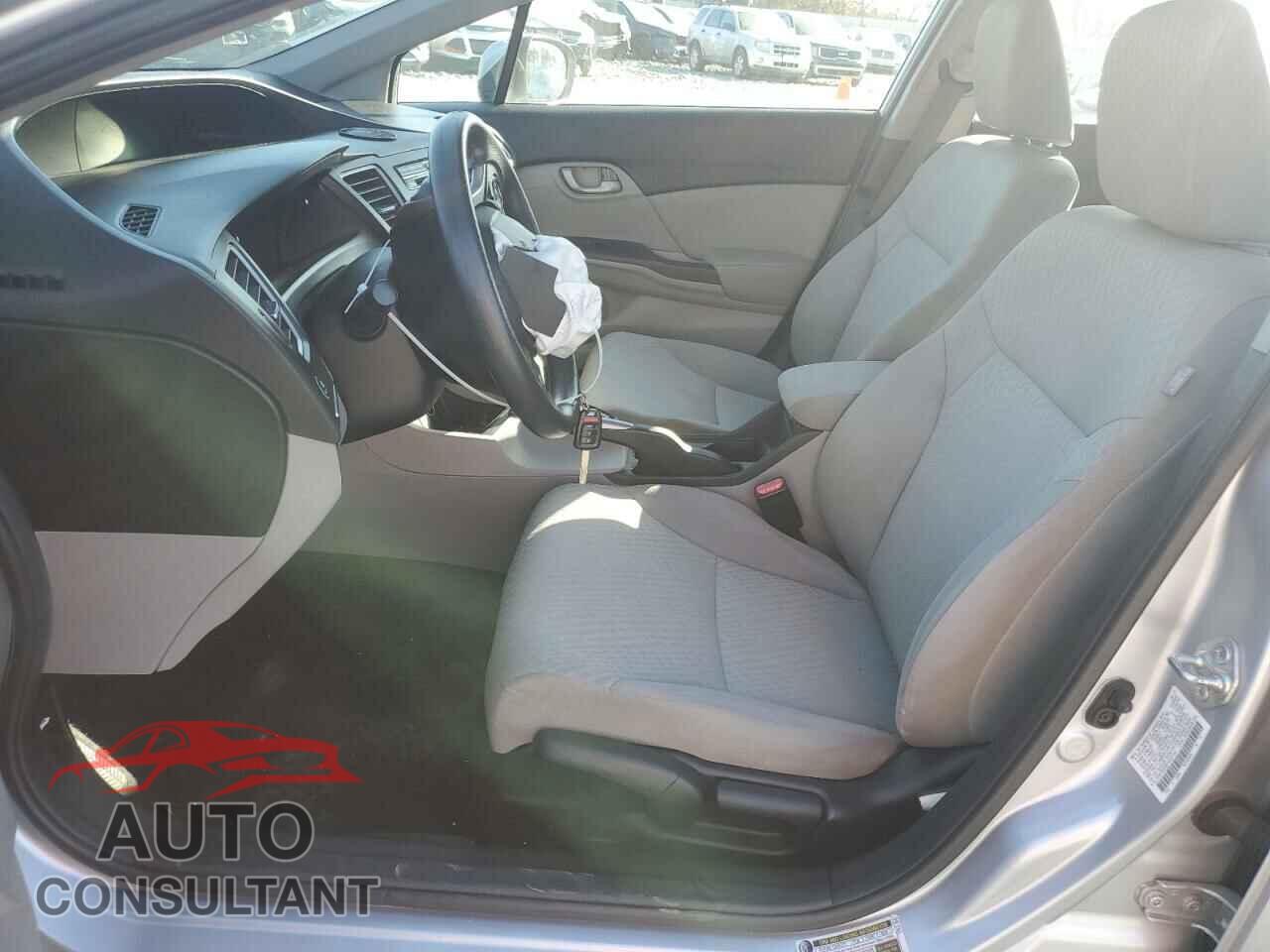 HONDA CIVIC 2015 - 2HGFB2F52FH557792