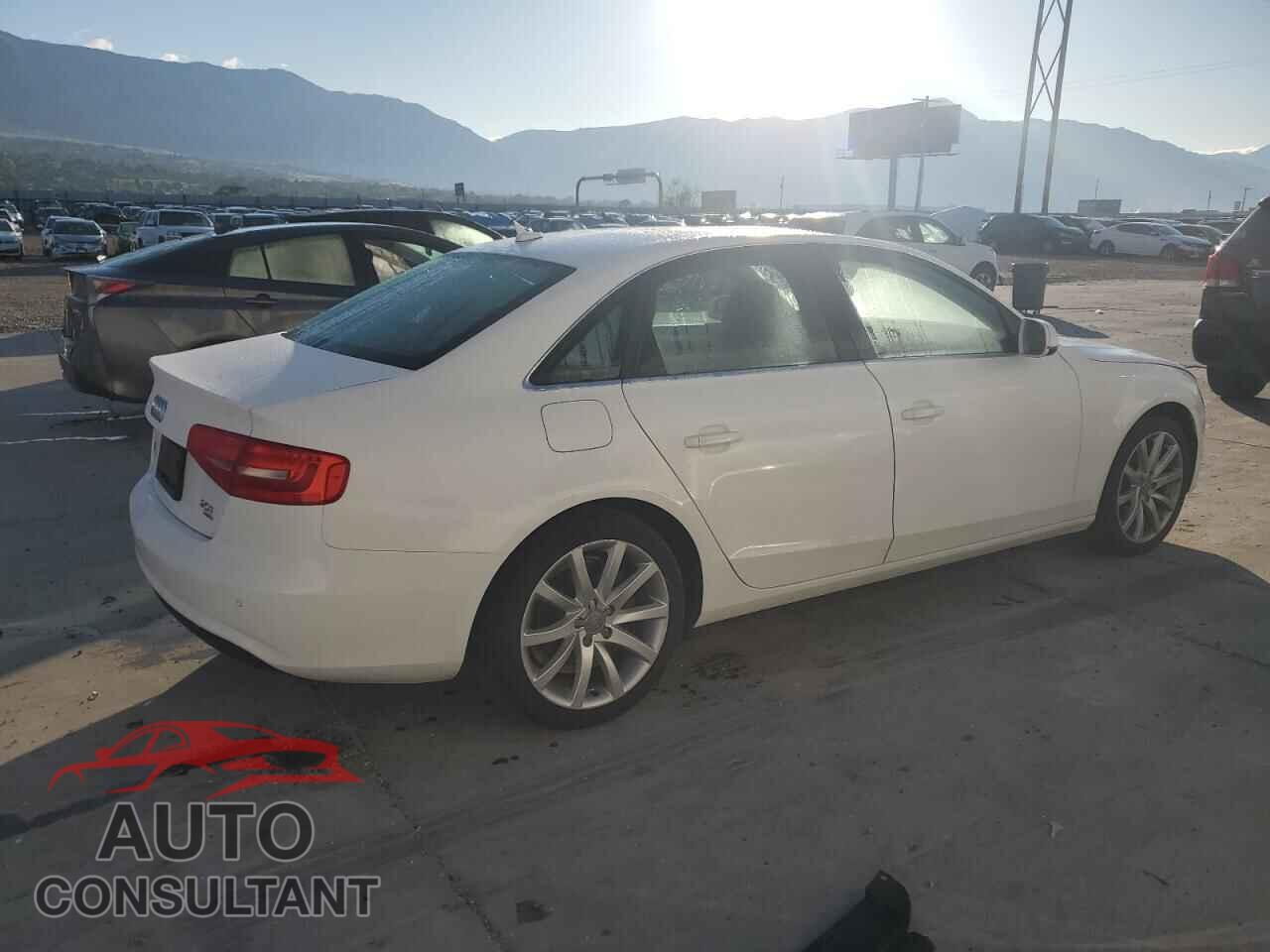 AUDI A4 2013 - WAUFFAFL6DN037849