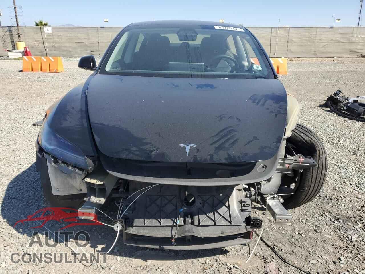TESLA MODEL 3 2024 - 5YJ3E1EA9RF842940