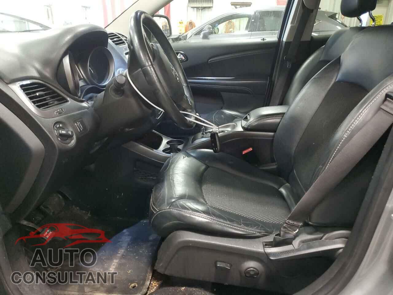 DODGE JOURNEY 2015 - 3C4PDCGG4FT678804