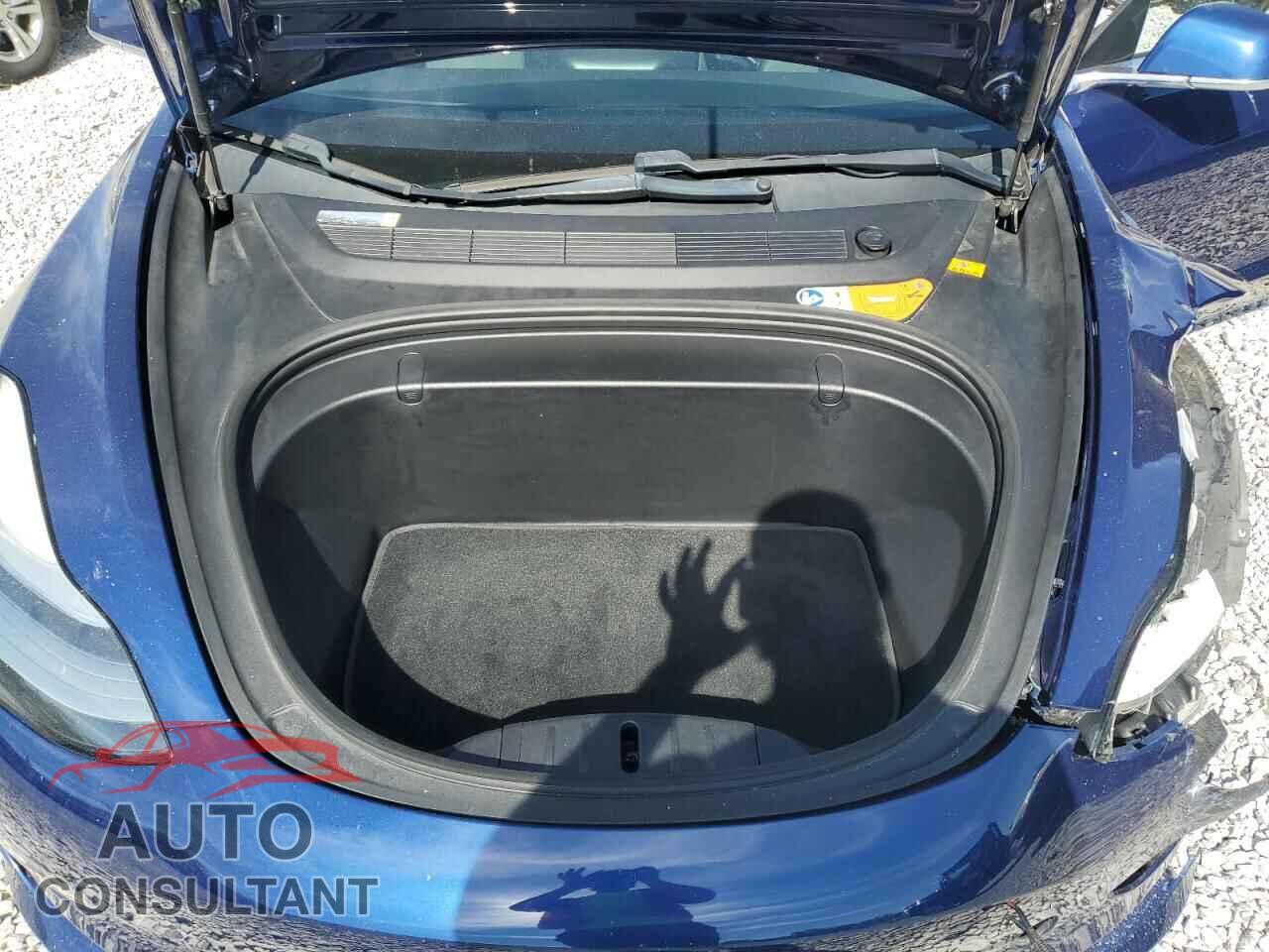 TESLA MODEL 3 2018 - 5YJ3E1EA6JF006295