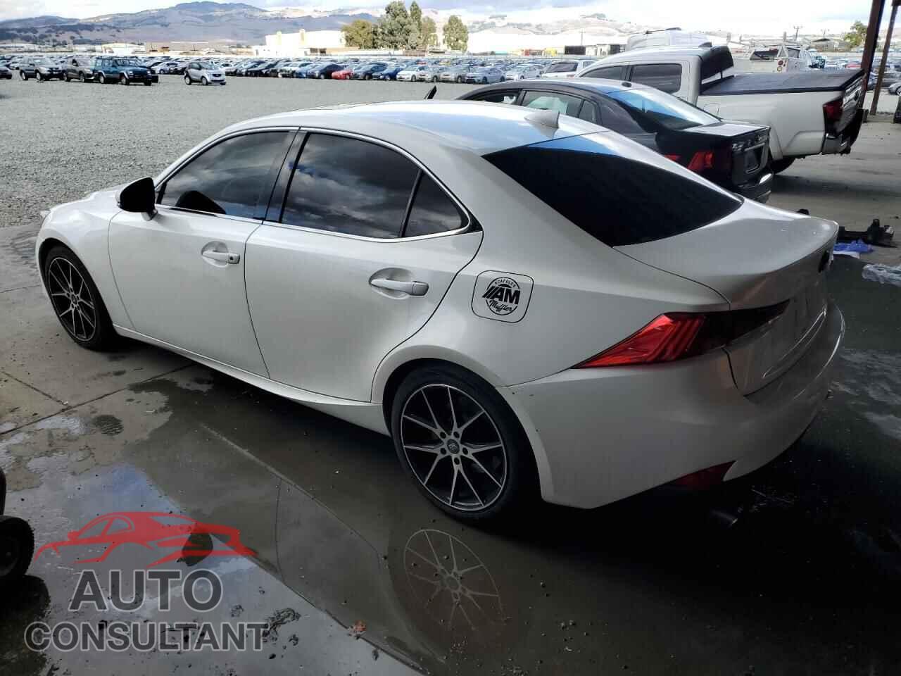 LEXUS IS 2019 - JTHBA1D28K5096360