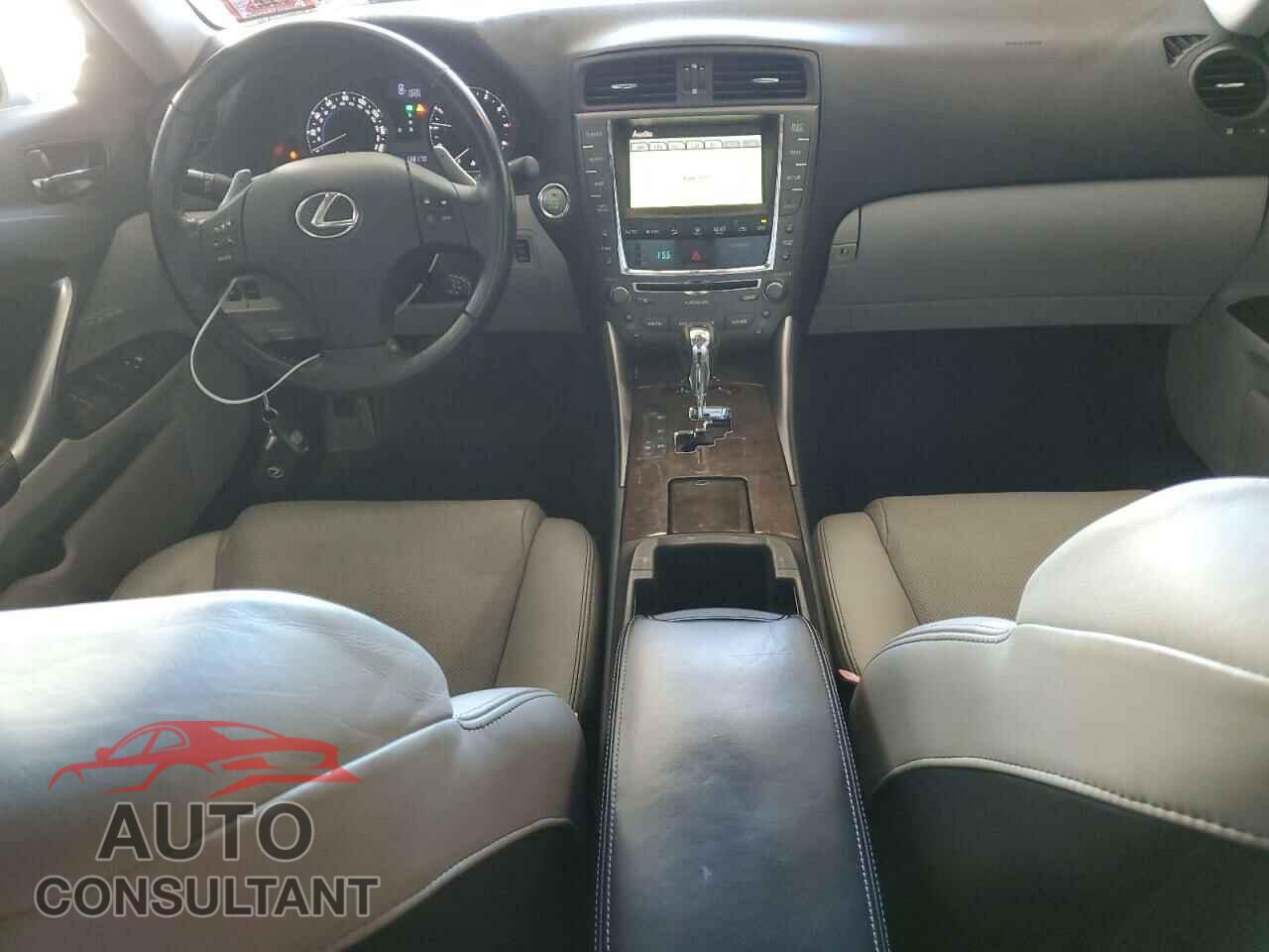 LEXUS IS 2010 - JTHCF5C23A5036029