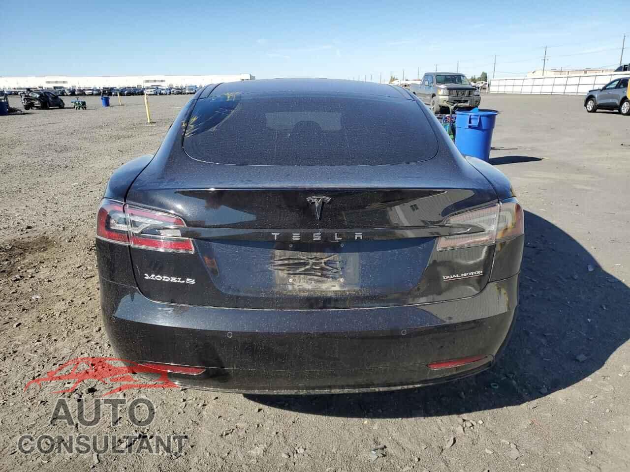 TESLA MODEL S 2018 - 5YJSA1E27JF265958