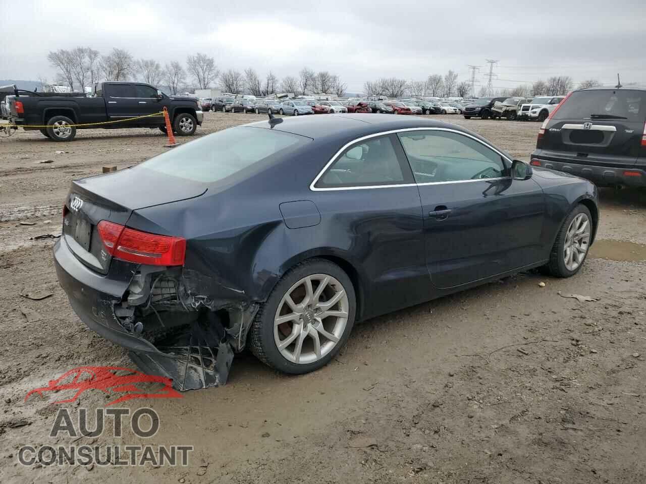 AUDI A5 2012 - WAULFAFR9CA004597