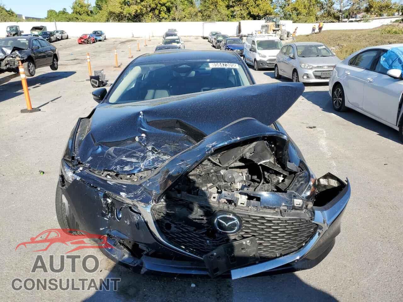 MAZDA 3 SELECT S 2025 - JM1BPABM7S1775385