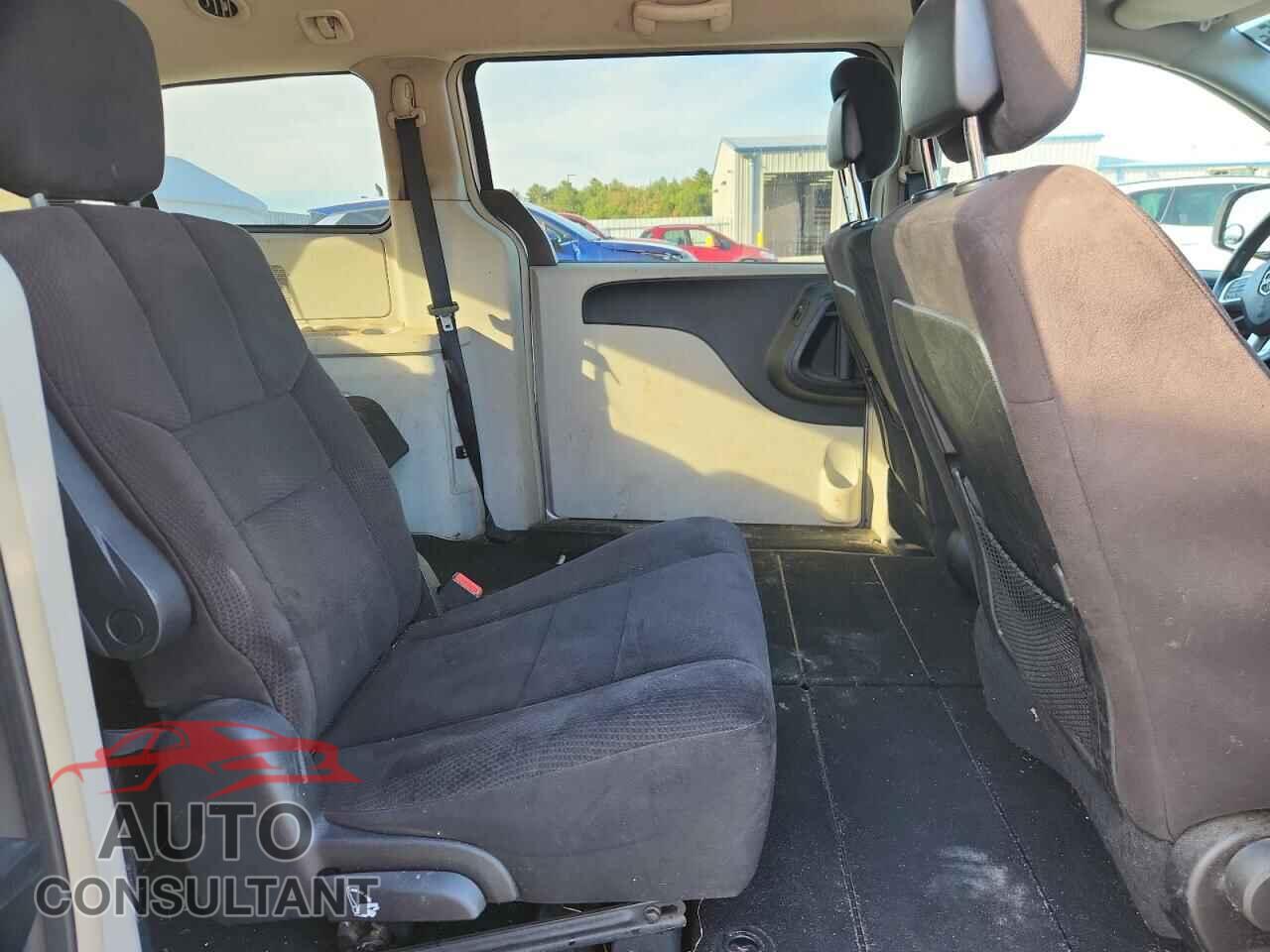 DODGE CARAVAN 2011 - 2D4RN5DG7BR657029