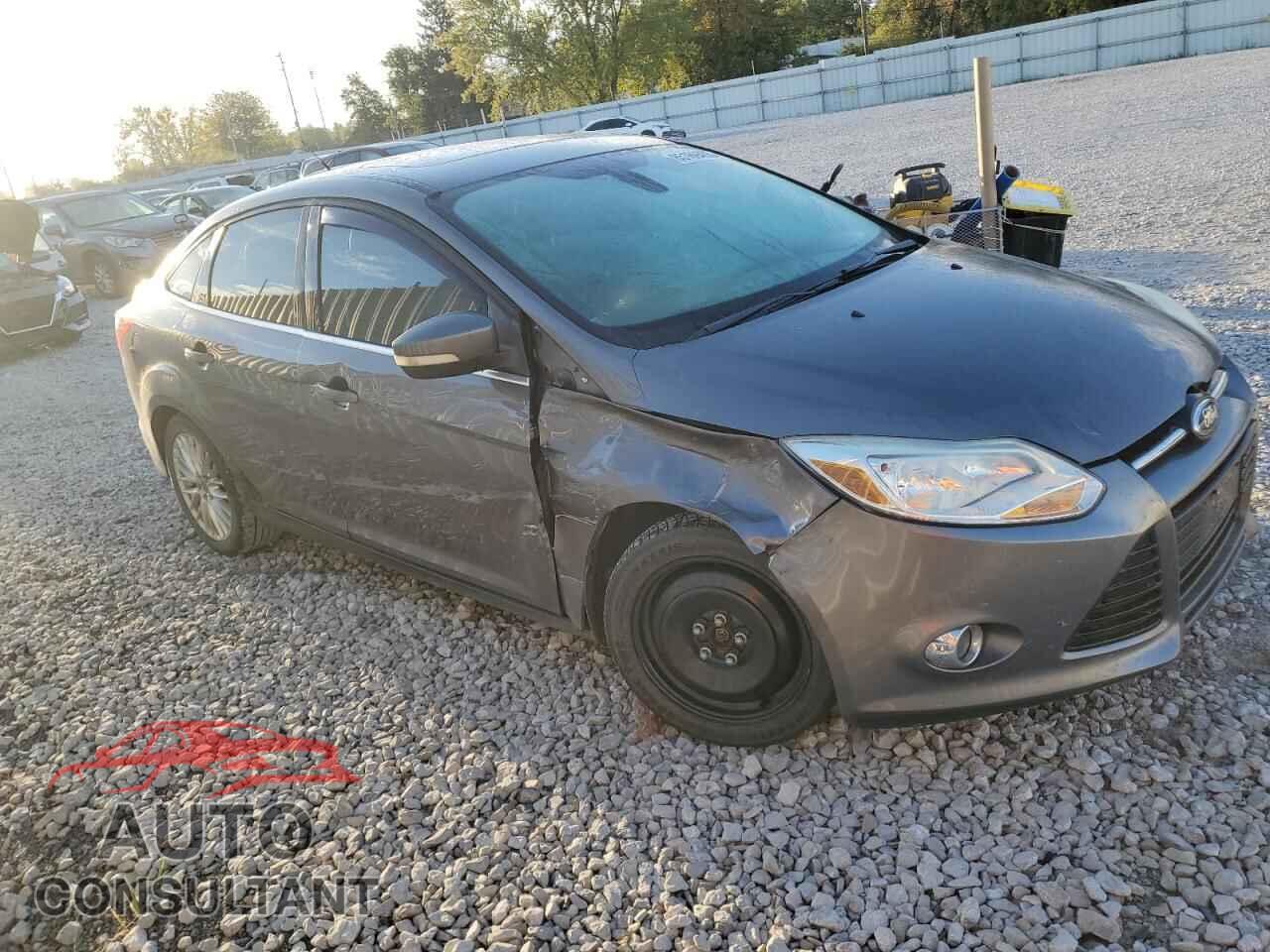 FORD FOCUS 2012 - 1FAHP3H29CL271704