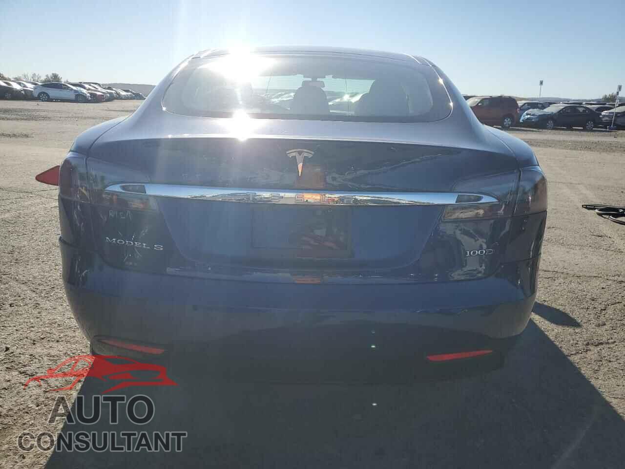 TESLA MODEL S 2018 - 5YJSA1E21JF273022