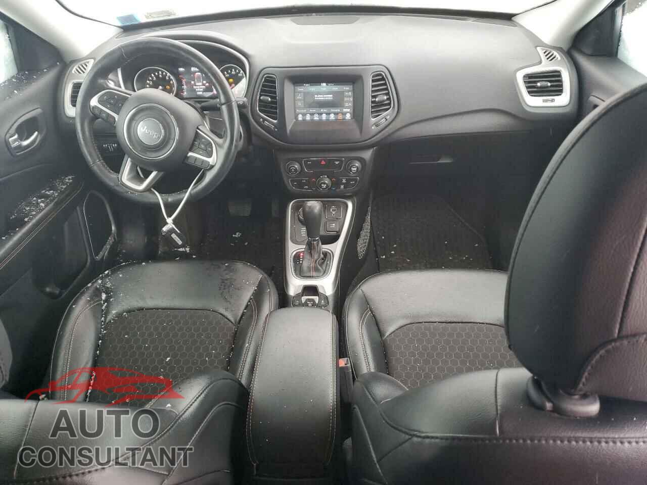 JEEP COMPASS 2020 - 3C4NJDBB2LT104988