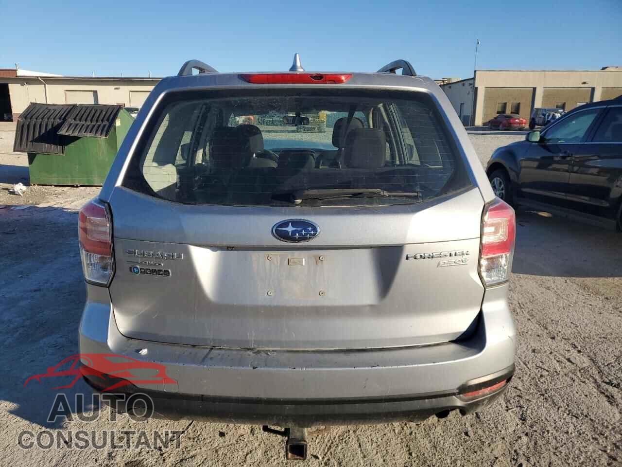 SUBARU FORESTER 2017 - JF2SJABC1HH458700