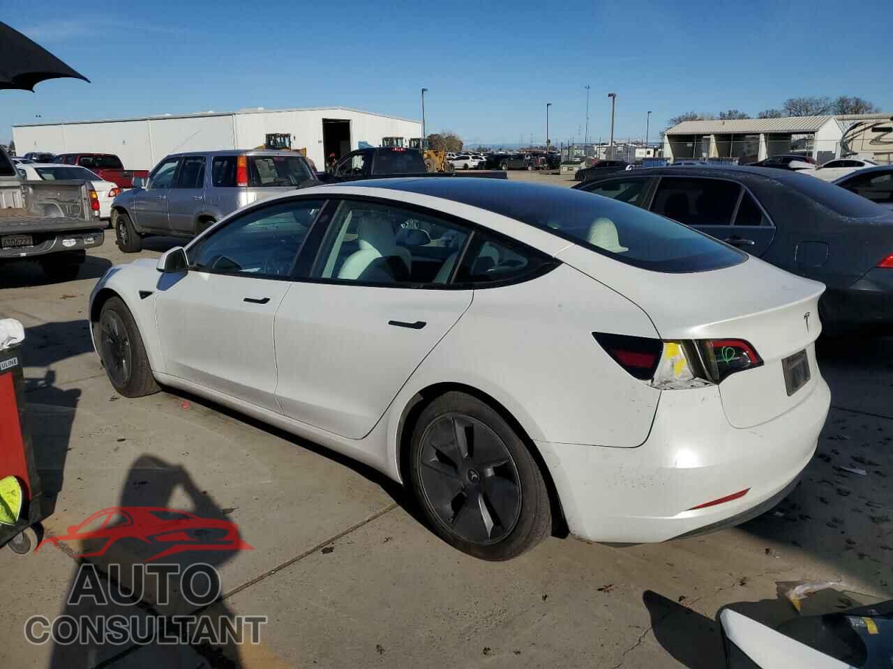 TESLA MODEL 3 2023 - 5YJ3E1EA6PF588195