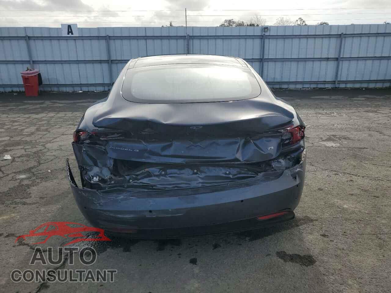 TESLA MODEL S 2016 - 5YJSA1E10GF147377