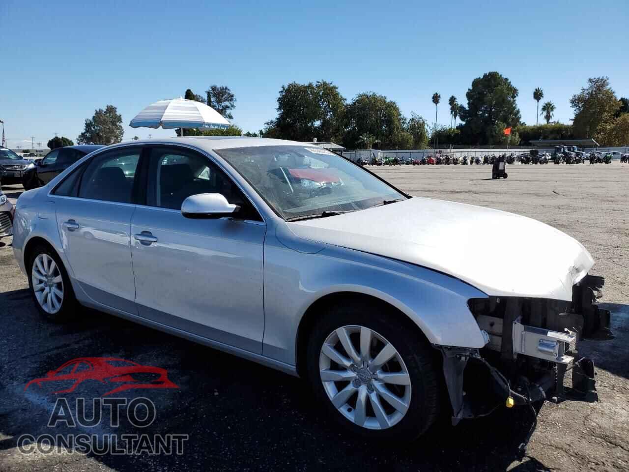 AUDI A4 2011 - WAUFFAFL8BN044766