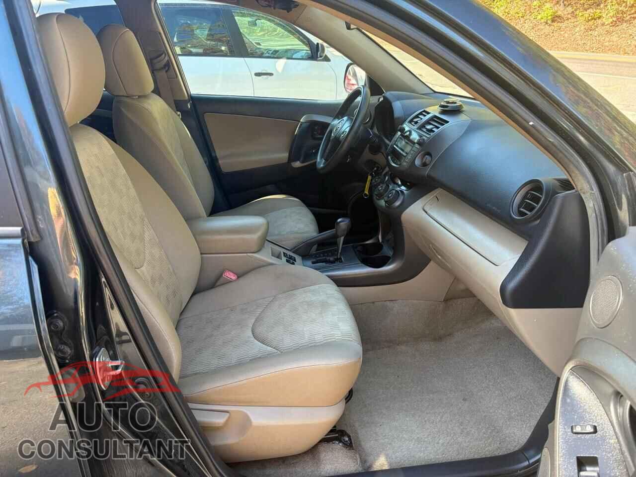 TOYOTA RAV4 2011 - 2T3BF4DV5BW091074