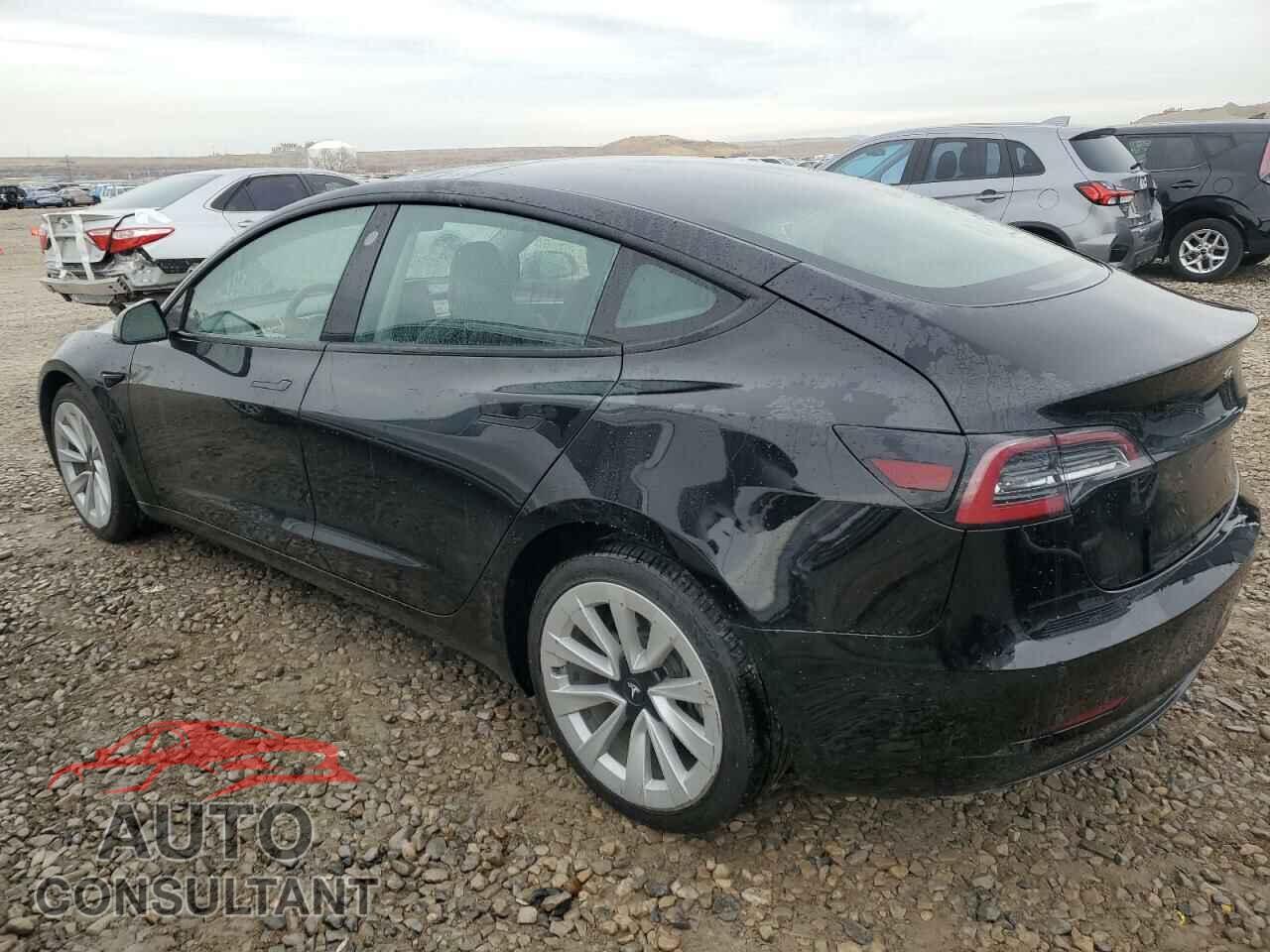 TESLA MODEL 3 2022 - 5YJ3E1EA7NF371459