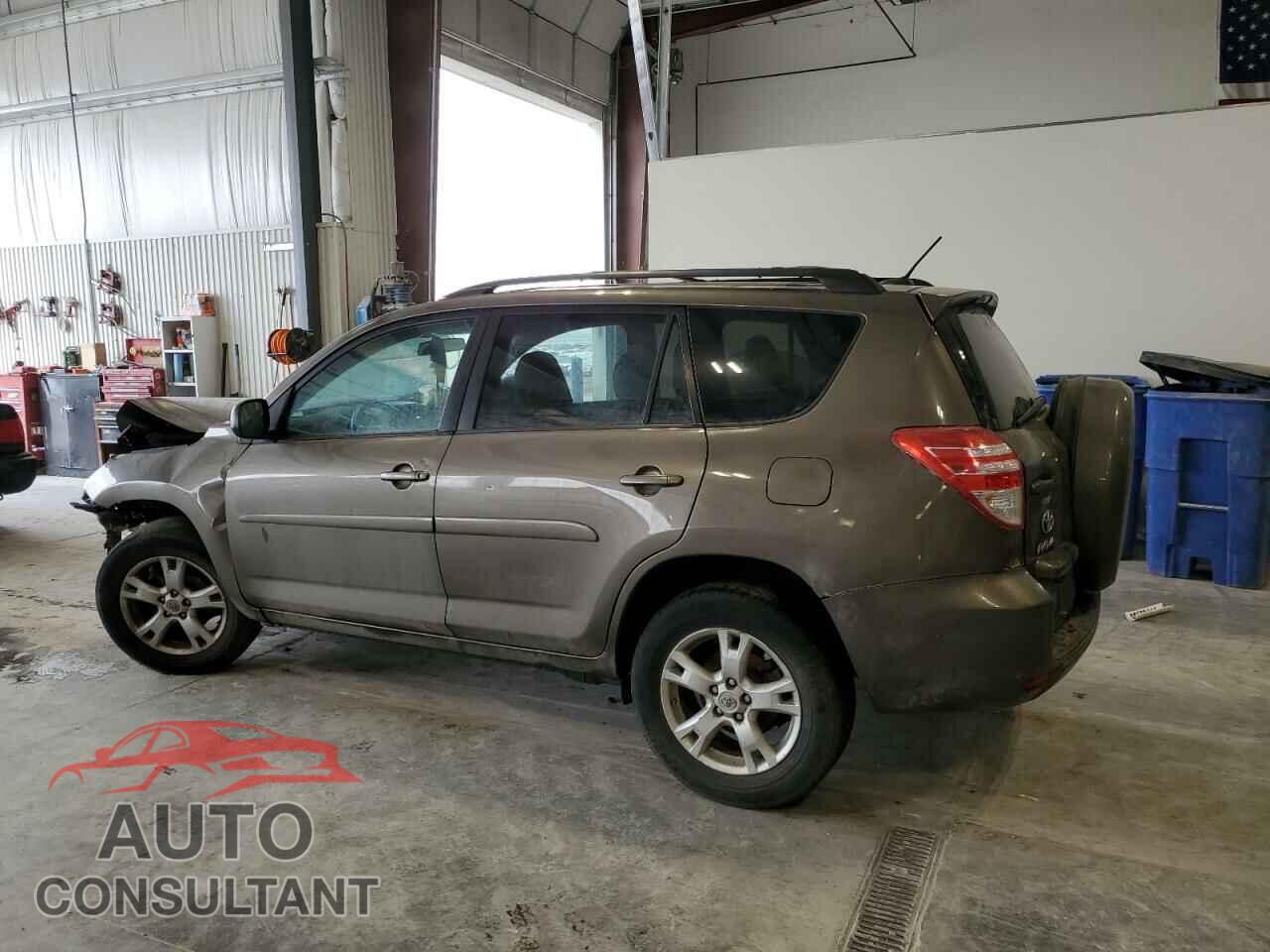 TOYOTA RAV4 2011 - 2T3BF4DV2BW158424