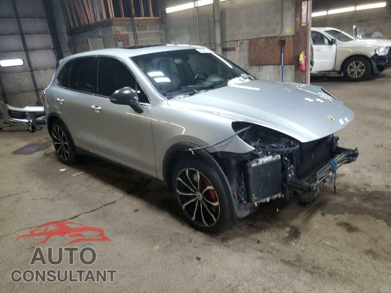 PORSCHE CAYENNE 2018 - WP1AC2A2XJLA85113