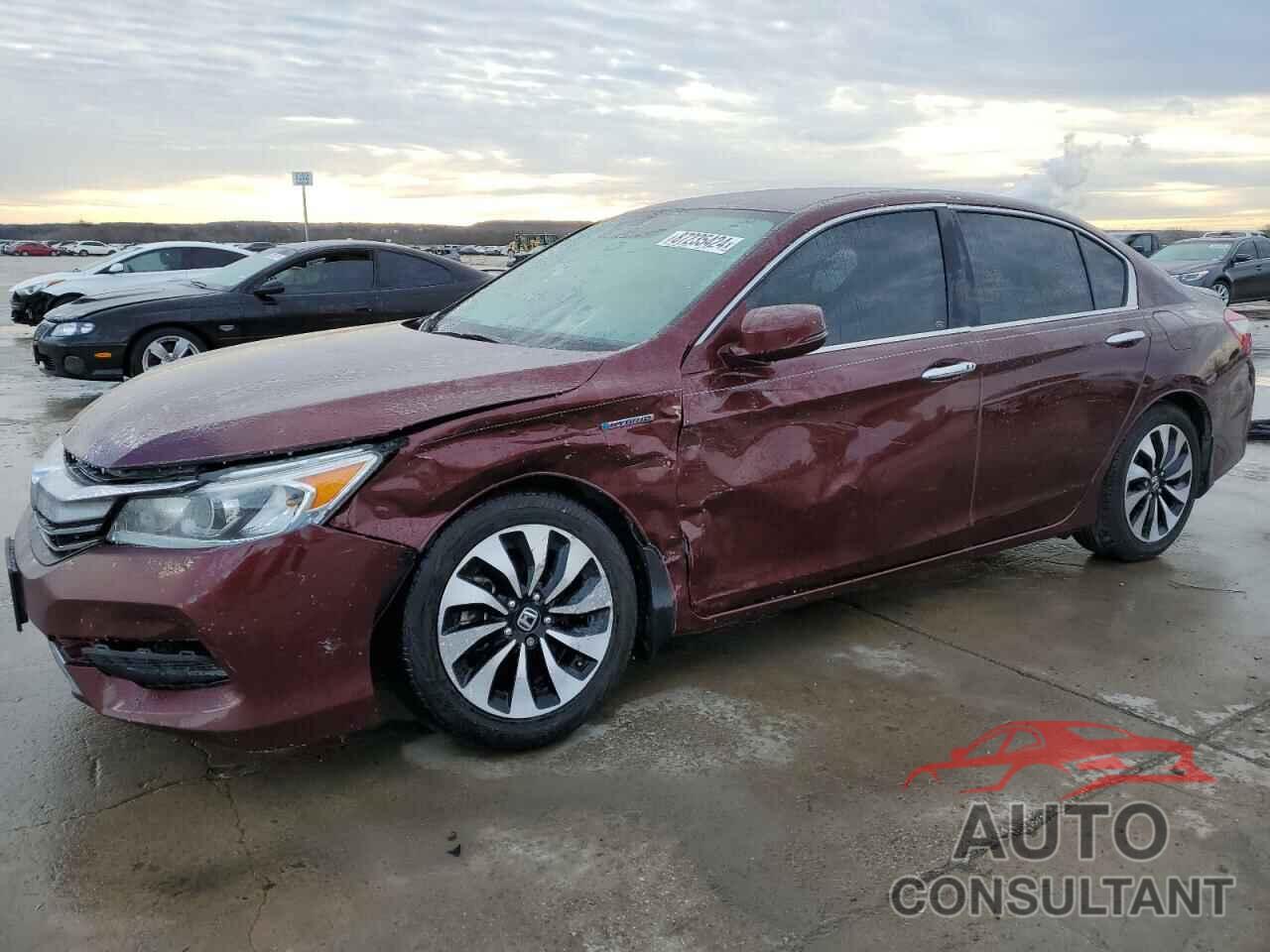 HONDA ACCORD 2017 - JHMCR6F33HC015320