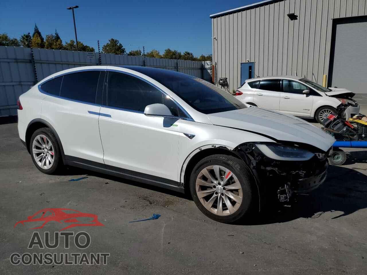 TESLA MODEL X 2018 - 5YJXCDE27JF101482