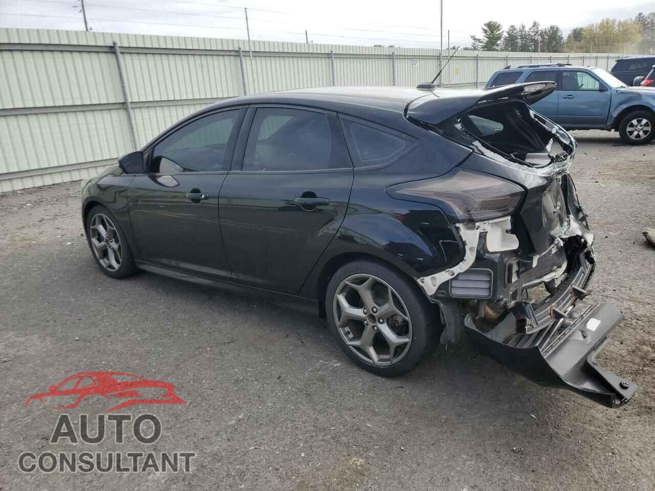 FORD FOCUS 2017 - 1FADP3L91HL330626