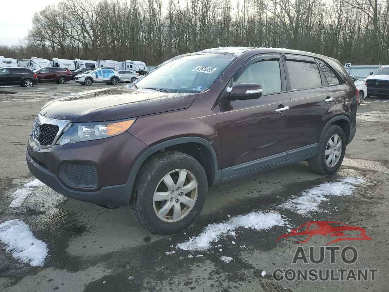 KIA SORENTO 2011 - 5XYKT3A15BG145430