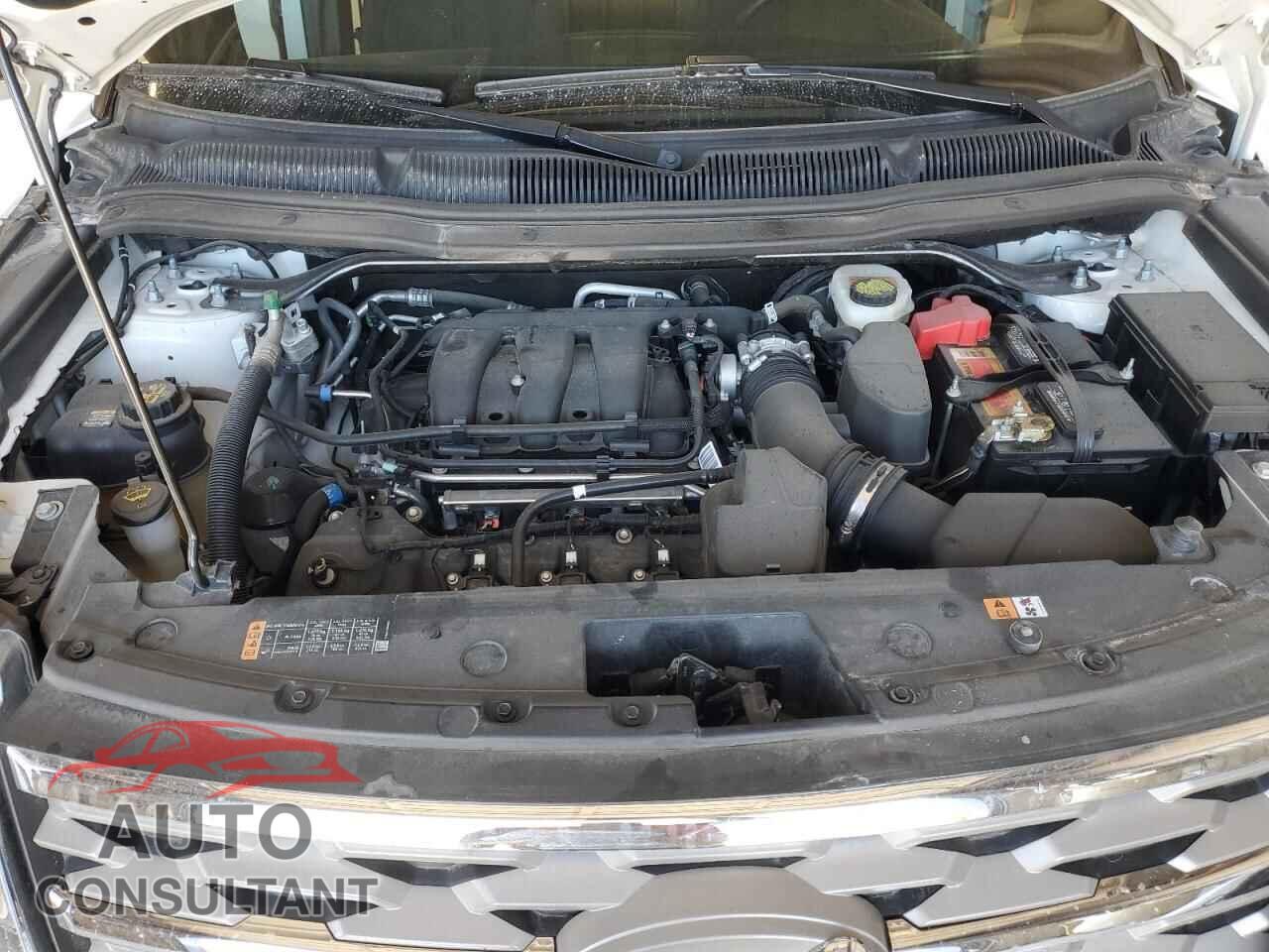 FORD EXPLORER 2018 - 1FM5K7D80JGB78293