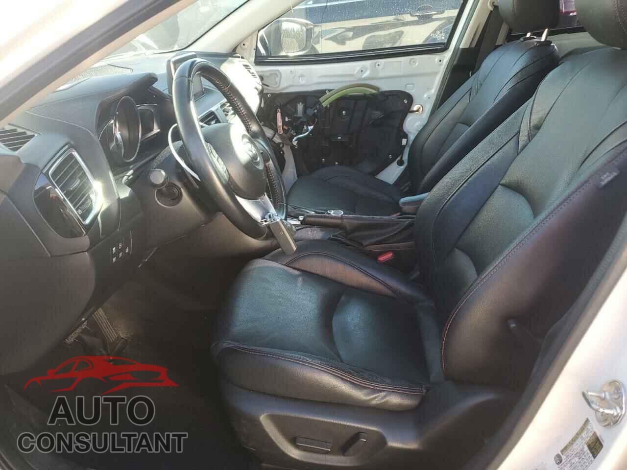 MAZDA 3 2014 - JM1BM1M33E1215994
