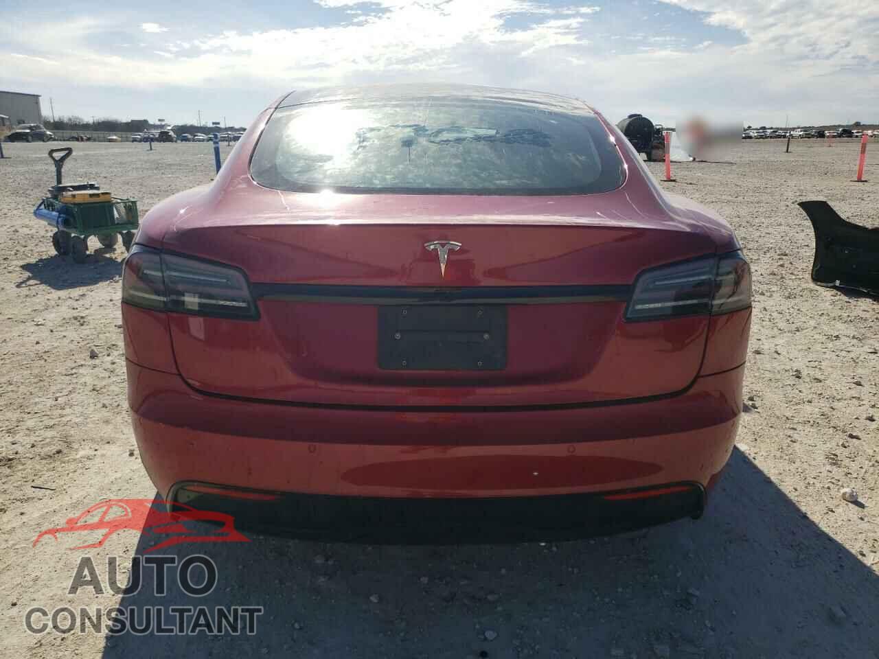 TESLA MODEL S 2022 - 5YJSA1E57NF488727
