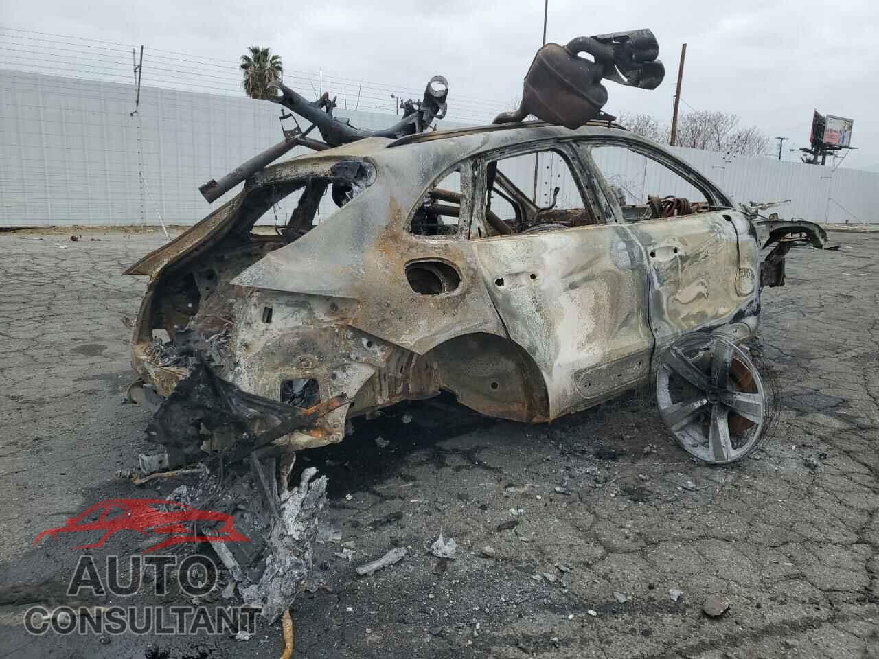 PORSCHE MACAN BASE 2024 - WP1AA2A58RLB04026