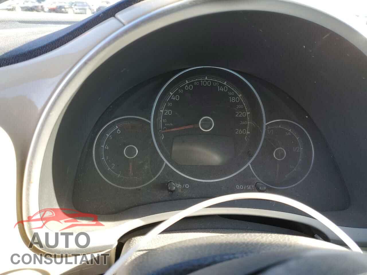 VOLKSWAGEN BEETLE 2019 - 3VWJD7ATXKM702995