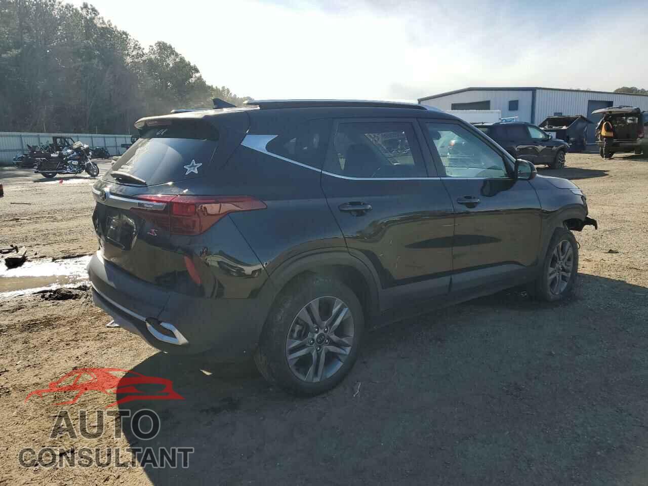 KIA SELTOS 2021 - KNDEU2AA3M7185008