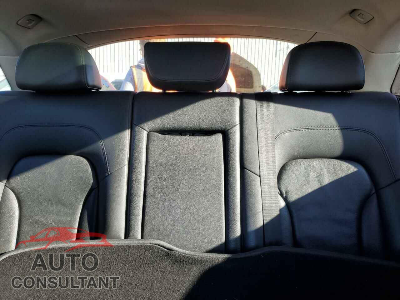 AUDI Q5 2013 - WA1LFAFP2DA056764