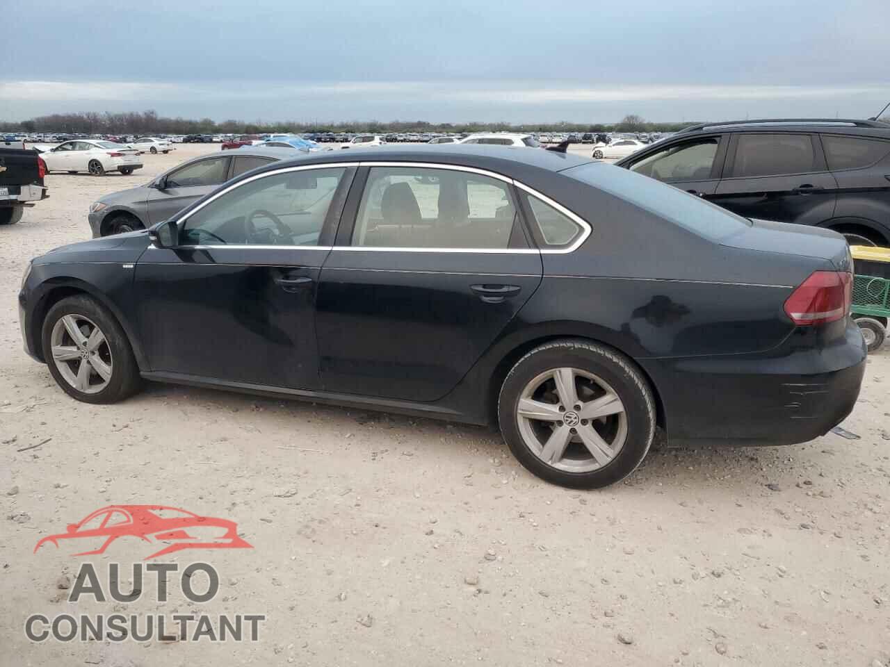 VOLKSWAGEN PASSAT 2014 - 1VWAT7A30EC041602