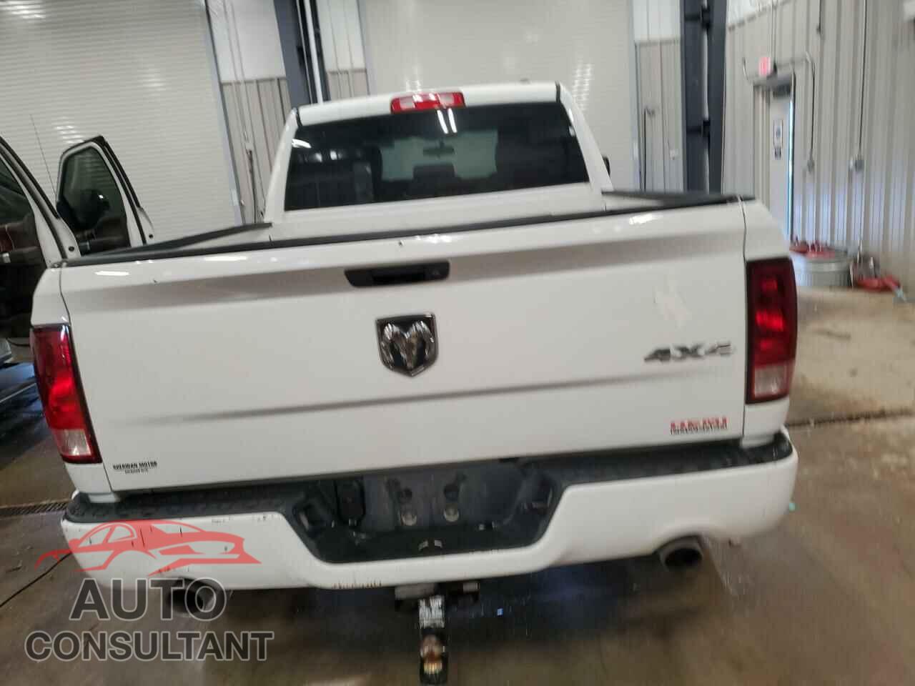 DODGE RAM 1500 2012 - 1C6RD7FT5CS283159