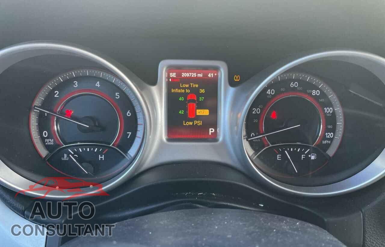 DODGE JOURNEY 2014 - 3C4PDCBB9ET137631