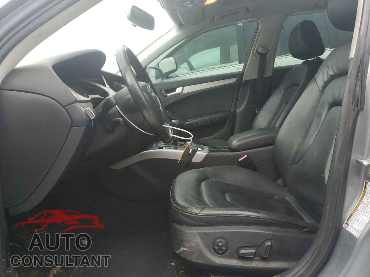 AUDI A4 2011 - WAUDFAFL4BN035229