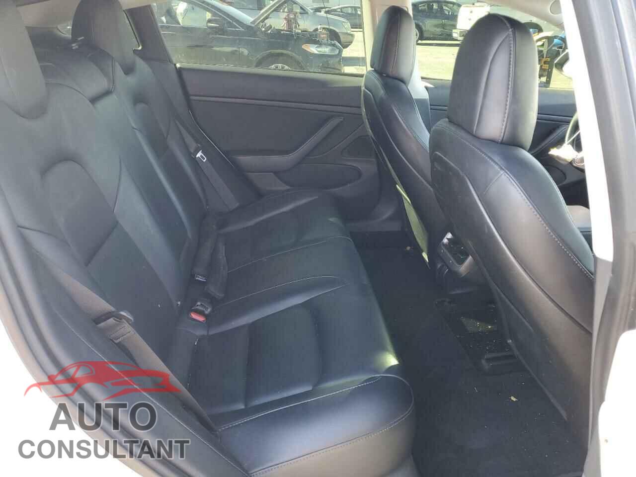 TESLA MODEL 3 2018 - 5YJ3E1EB6JF106549