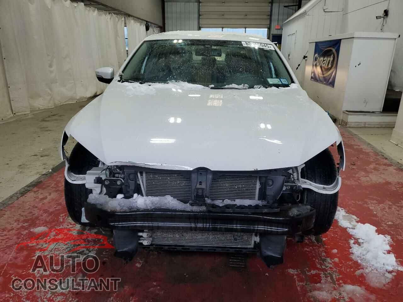 VOLKSWAGEN PASSAT 2013 - 1VWBP7A3XDC057622